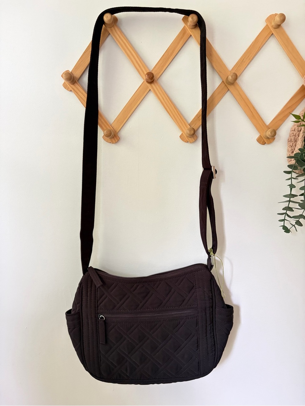 Vera Bradley Black Quilted Crossbody Bag - Picture 4 of 6